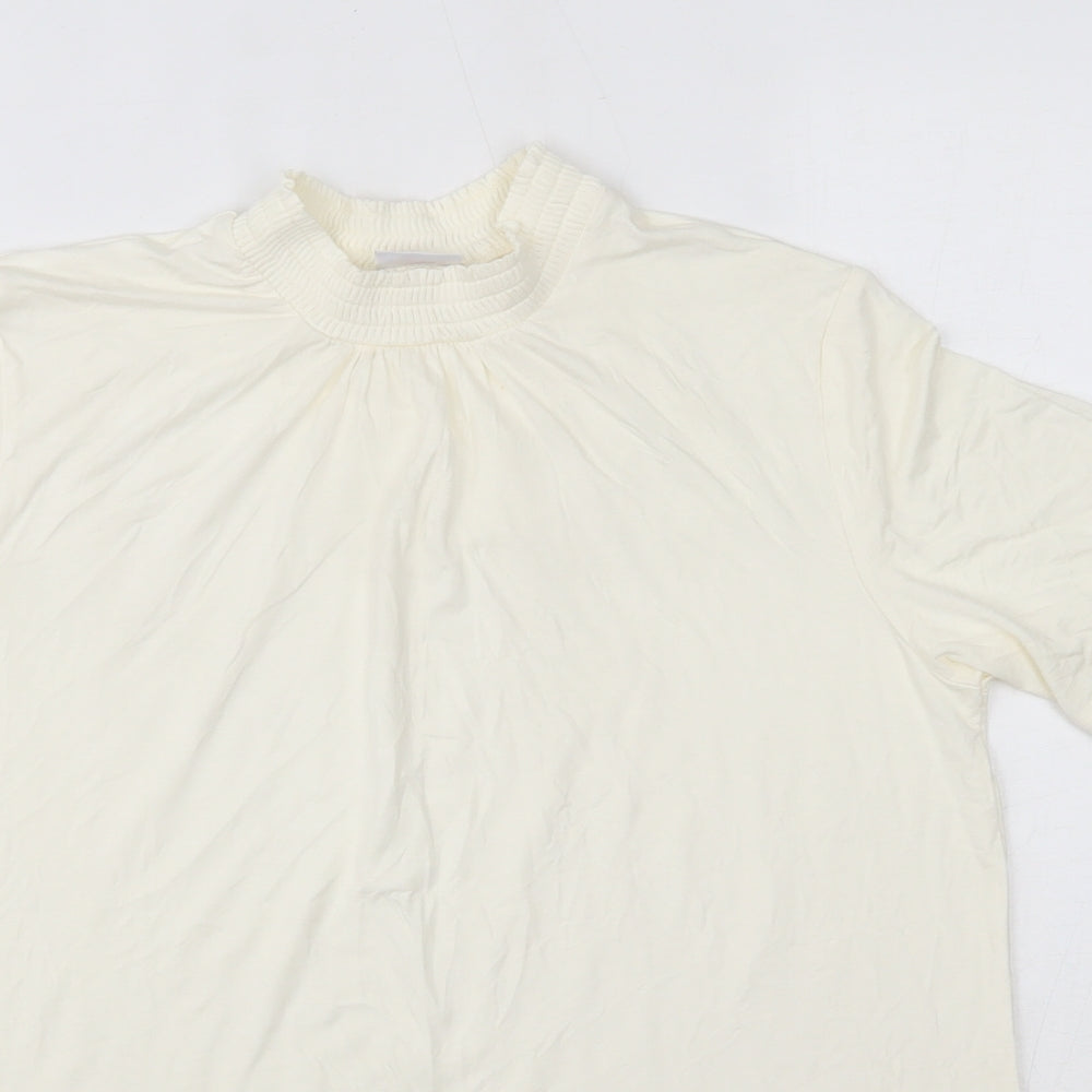Womens UK Size 14 Damart Ivory Basic T-Shirt