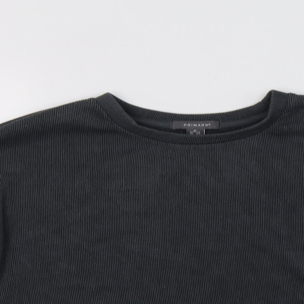 Close-up detail of Primark women’s grey polyester top lounge set, size M