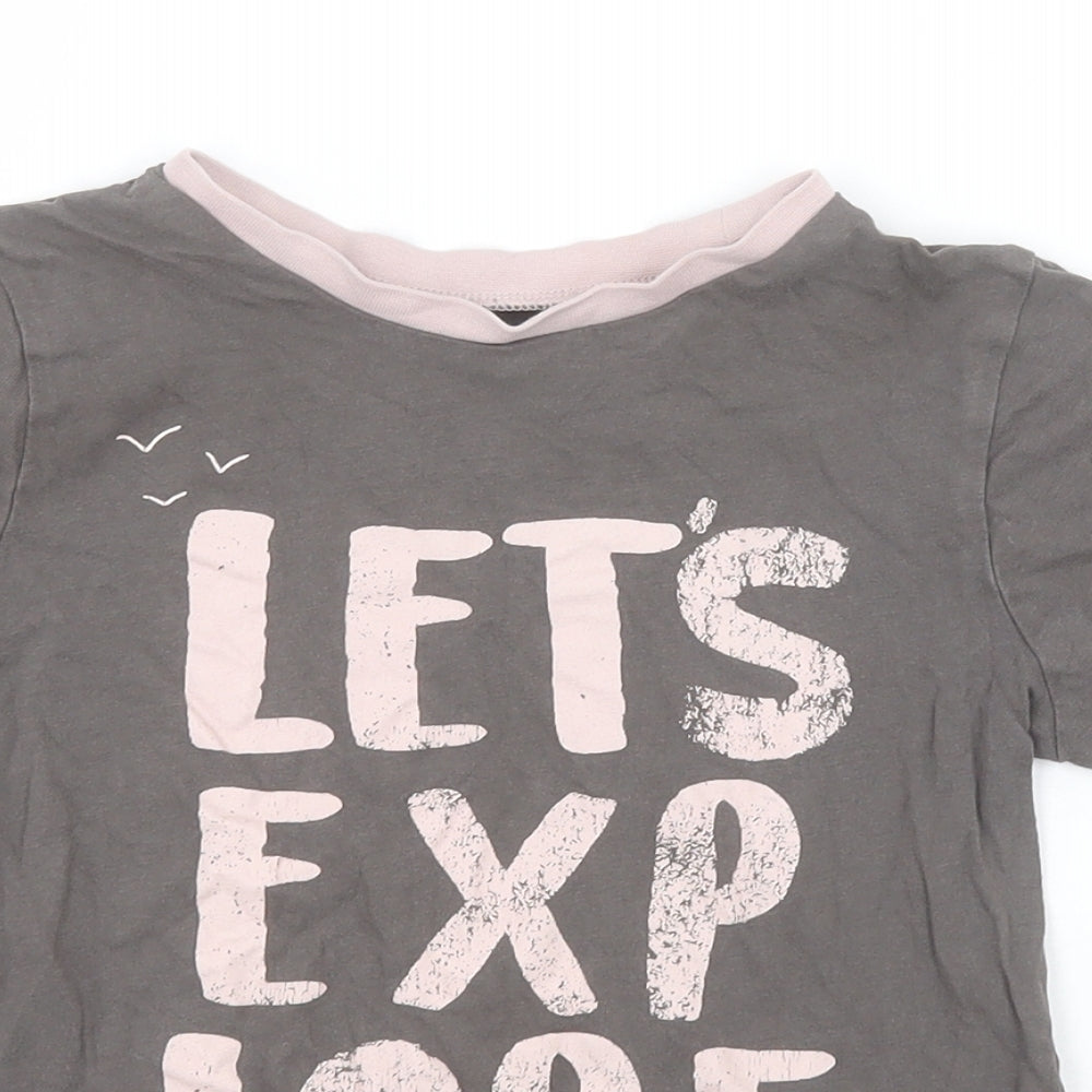 Close-up detail of George boys’ grey cotton basic t-shirt, size 7-8, years round neck - let's explore