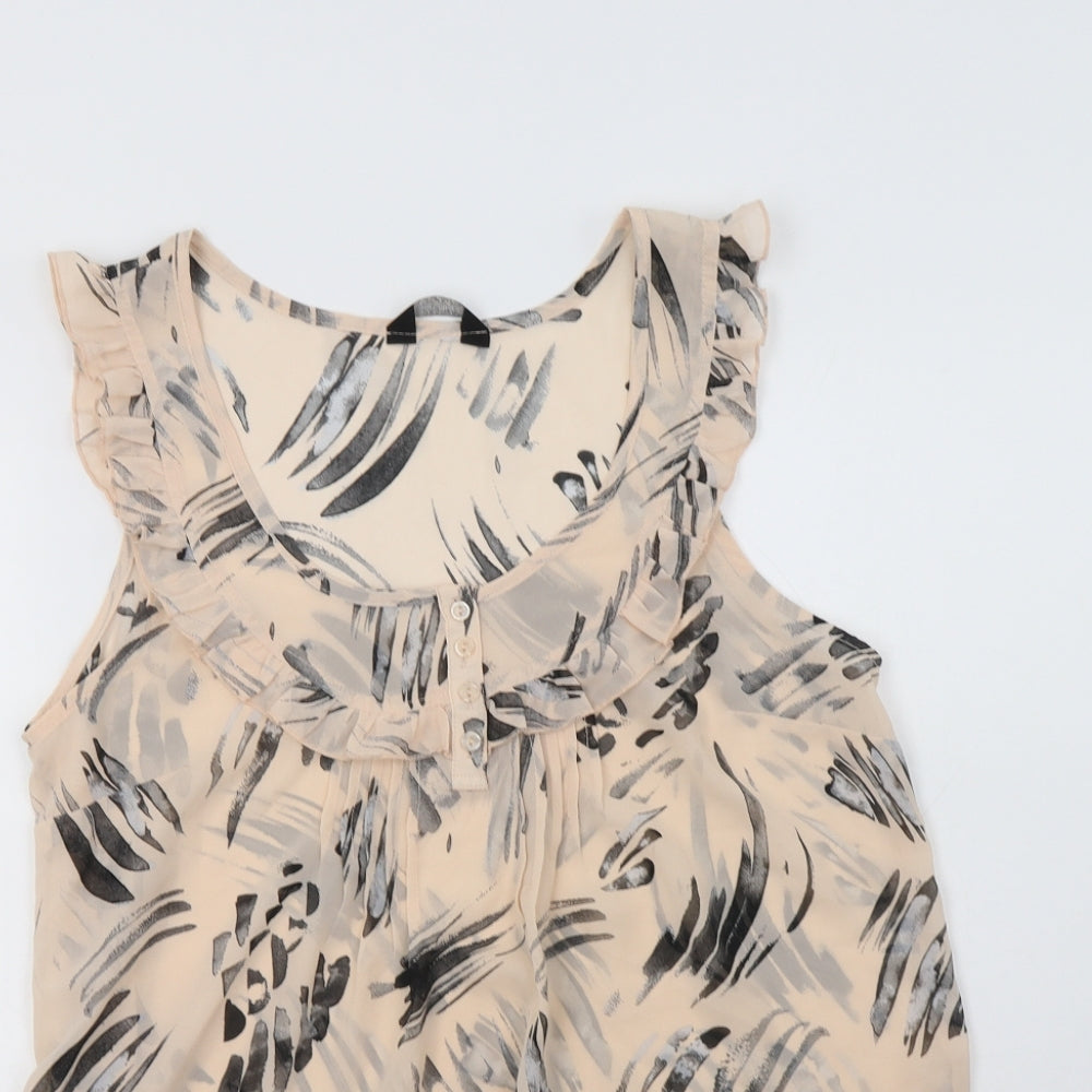 Close-up detail of K & D women’s pink floral polyester basic blouse, size UK 12, scoop neck