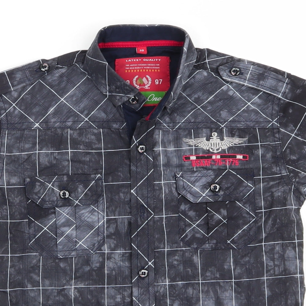 Close-up detail of Latest Quality boys’ grey check basic button-up collared button - usaaf-75-1775