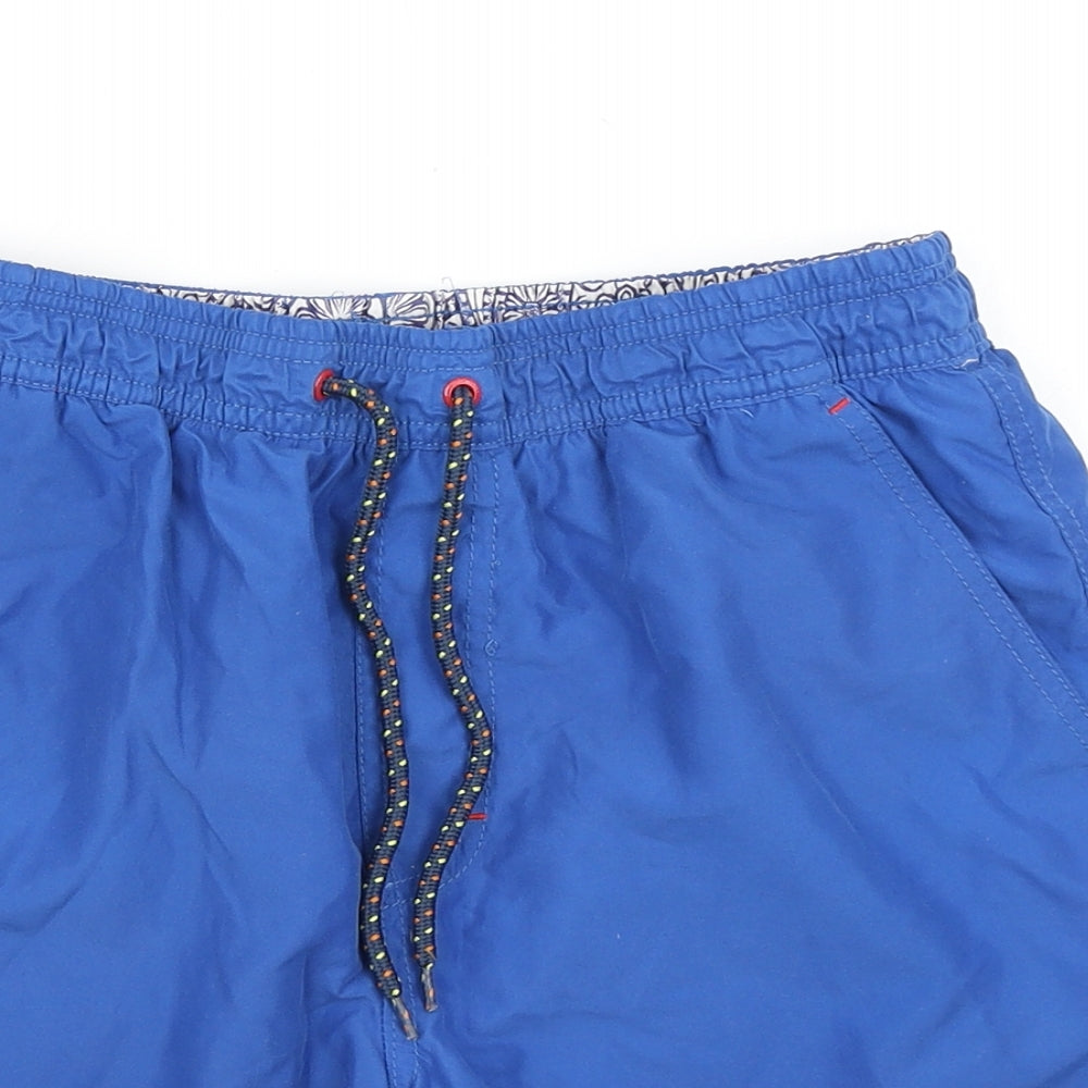 Close-up detail of Burton men’s black polyester athletic shorts, size S, regular drawstring