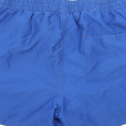 Brand and care label for Burton men’s black polyester athletic shorts, size S, regular drawstring