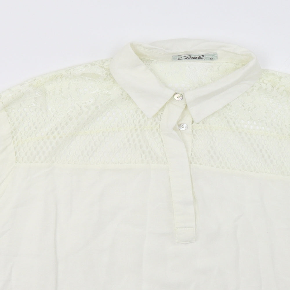 Close-up detail of Axel women’s white viscose basic polo, size UK 14, collared