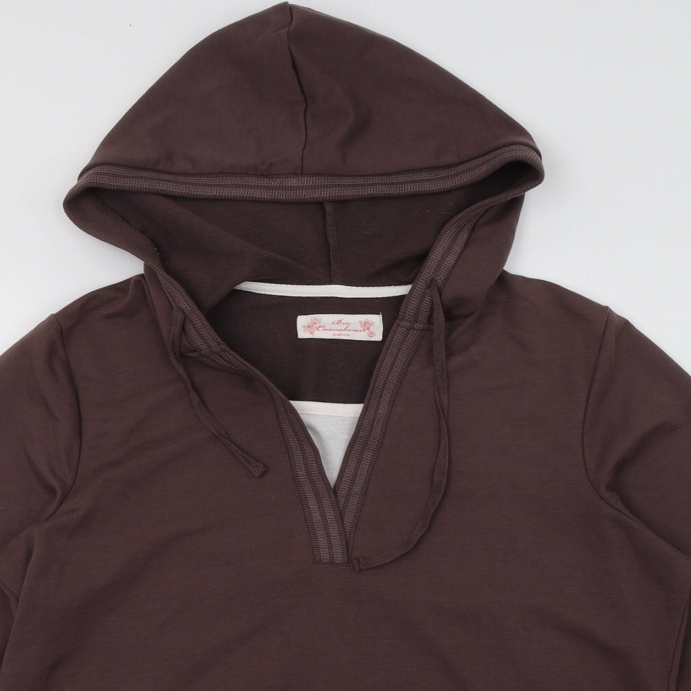 Close-up detail of BM women’s brown polyacrylate fibre pullover hoodie, size M, pullover