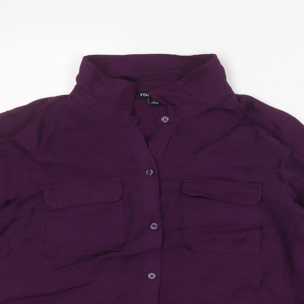 Close-up detail of Roz & Ali women’s purple nylon basic button-up, size L, collared