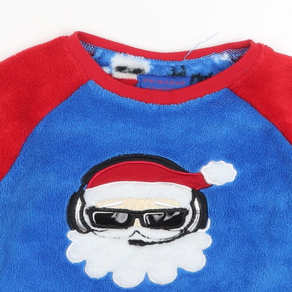 Close-up detail of Primark boys’ blue solid polyester pyjama top, size 4-5, years pullover - red ho ho ho santa