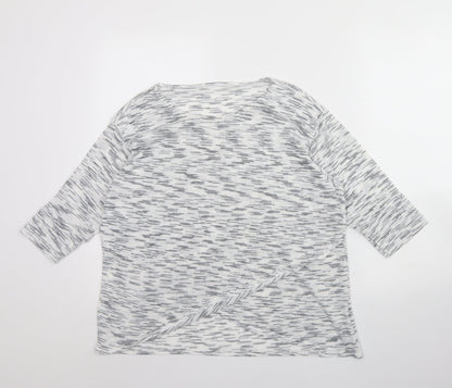 Womens UK Size 14 Preworn White Pullover Jumper