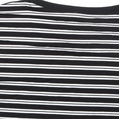 Womens UK Size 6 ASOS Black Cropped T-Shirt