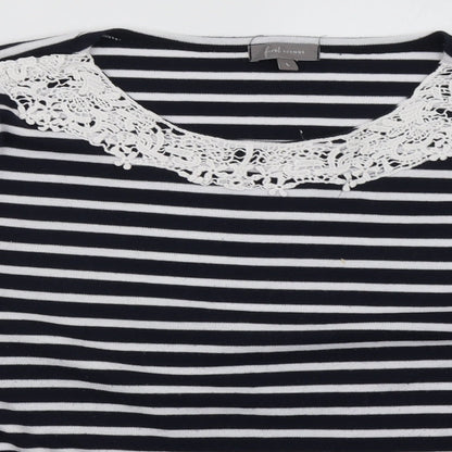 Close-up detail of First Avenue women’s black striped cotton pullover sweatshirt, size L, pullover