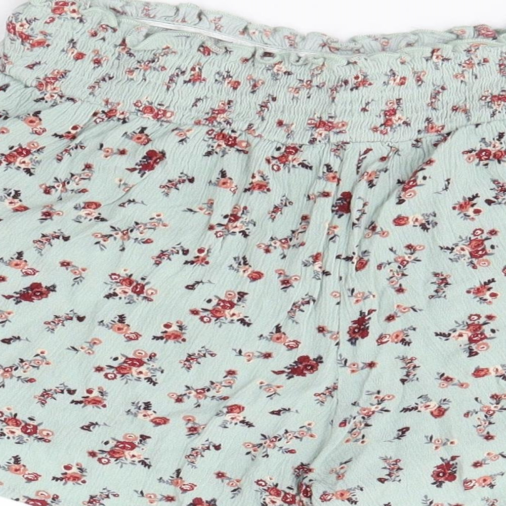Primark Womens Green Floral Viscose Boyfriend Shorts Size 8  Regular