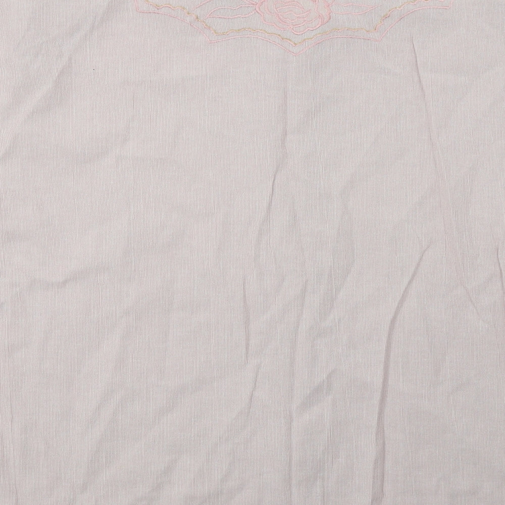 Brand and care label for Raam women’s pink floral cotton basic button-up, size XL, collared