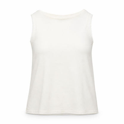 Front view of N ew Look women’s white polyester basic blouse, size UK 10, round neck