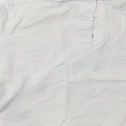 Preworn Girls White  Cotton Basic Casual Size 0-3 Months Crew Neck Buckle