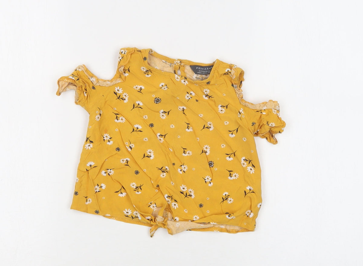 Front view of Primark girls’ yellow floral viscose basic blouse, size 2-3, years crew neck button