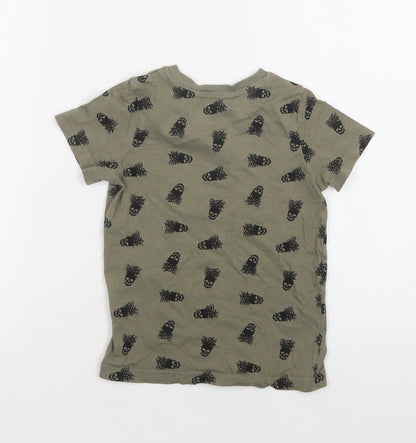 Matalan Boys Green Geometric Cotton Basic T-Shirt Size 4 Years Crew Neck  - Skull Print