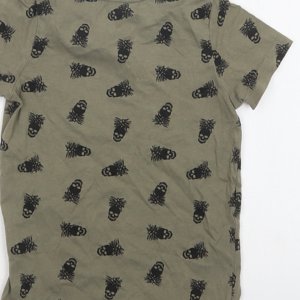 Matalan Boys Green Geometric Cotton Basic T-Shirt Size 4 Years Crew Neck  - Skull Print