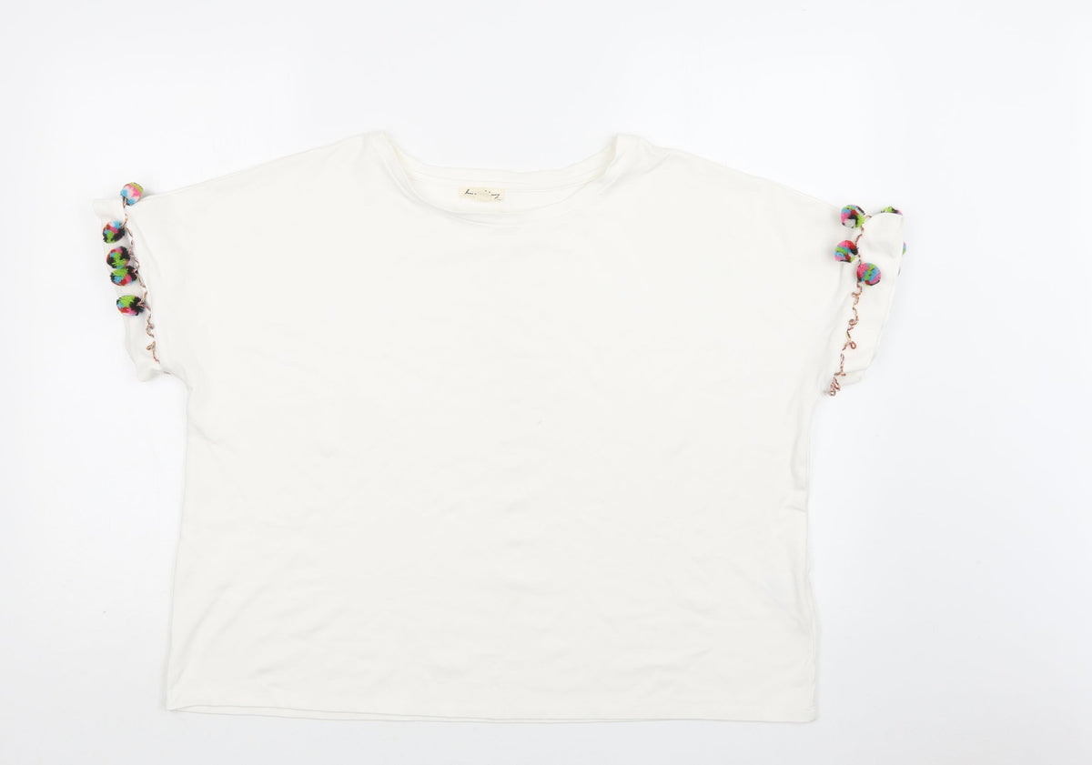 Additional front view of Jane and Delancey women’s white viscose basic blouse, size L, crew neck