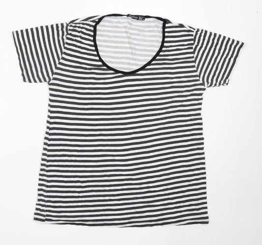 Boohoo Womens Black Striped Viscose Basic T-Shirt Size 12 Round Neck