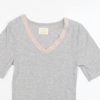 Close-up detail of Matalan women’s grey solid polyester top pyjama top, size UK 8, - lace detail