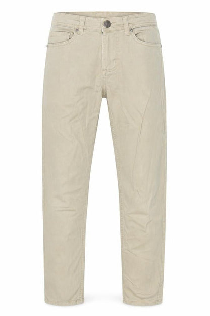 Front view of Primark women’s beige cotton skinny jeans, size UK 26, in, 27-inch leg regular zip