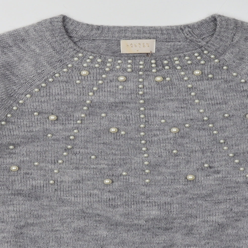 Close-up detail of lauren taylor women’s grey acrylic pullover sweatshirt, size M, pullover