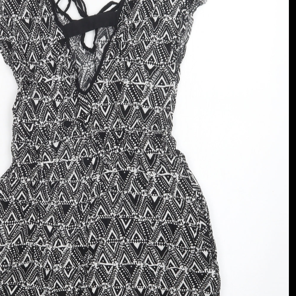 Stradivarius Womens Black Geometric Viscose Fit & Flare  Size M  Scoop Neck  - Beach Cover Up