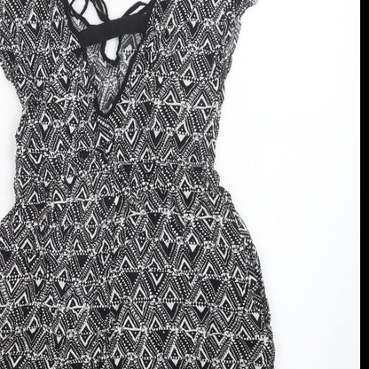 Stradivarius Womens Black Geometric Viscose Fit & Flare  Size M  Scoop Neck  - Beach Cover Up