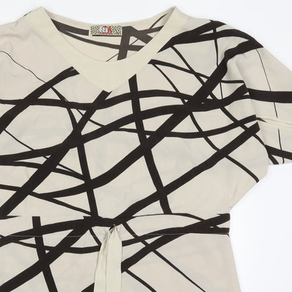 Istanbul Womens Beige Geometric Polyester Basic Blouse Size 10 Round Neck