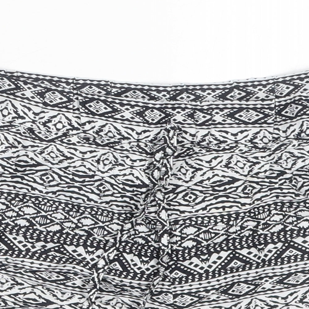 Papaya Womens Black Geometric Viscose Mom Shorts Size 10 L3 in Regular Drawstring