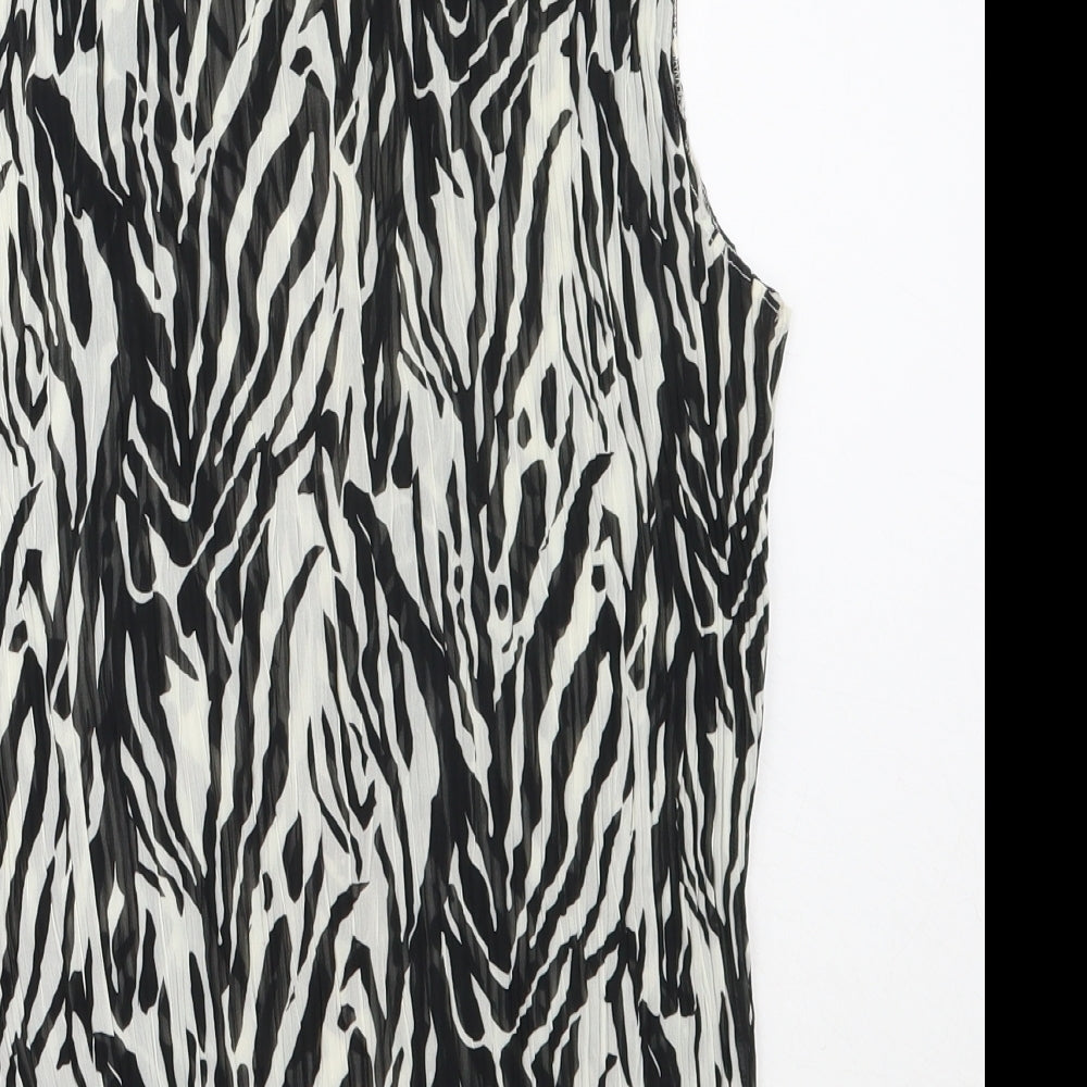 Womens UK Size 14 Marks and Spencer Black Basic Button-Up