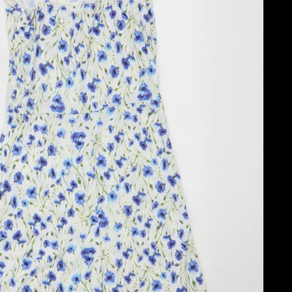 Boohoo Womens White Floral Polyester Mini  Size 10  Round Neck