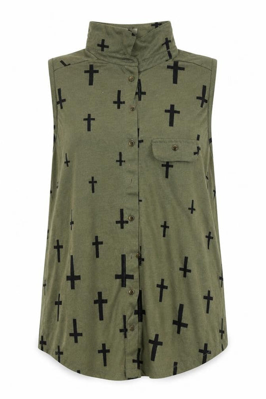 Front view of Atmosphere women’s green polyester basic button-up, size UK 14, collared