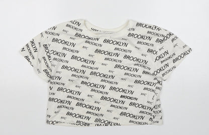 Primark Girls White  Cotton Cropped T-Shirt Size 10-11 Years Round Neck
