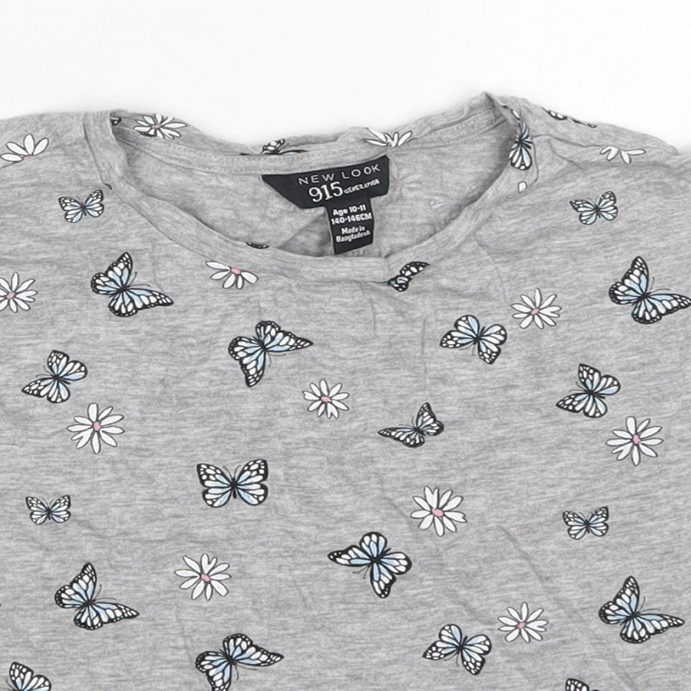 New Look Girls Grey Floral Cotton Cropped T-Shirt Size 10-11 Years Round Neck Pullover - Butterflies