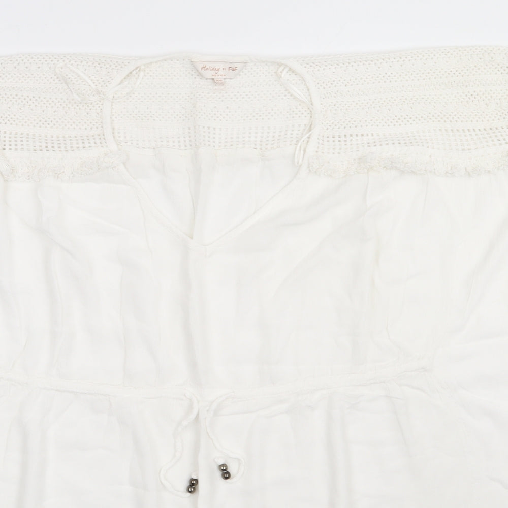 F&F Womens White  Viscose Basic T-Shirt Size XS Crew Neck - cover up