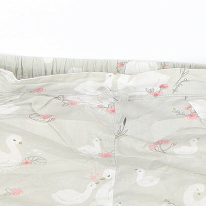 H&M Girls Green Geometric Cotton Sweat Shorts Size 4 Years  Regular  - Swans