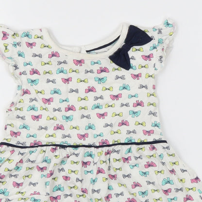 Young Dimension Girls White Geometric Cotton T-Shirt Dress  Size 18-24 Months  Roll Neck Pullover