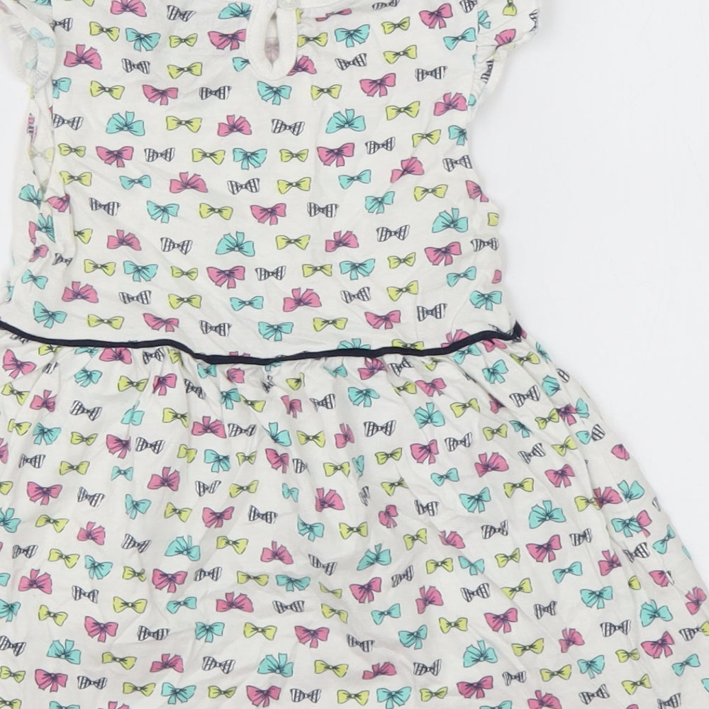 Young Dimension Girls White Geometric Cotton T-Shirt Dress  Size 18-24 Months  Roll Neck Pullover