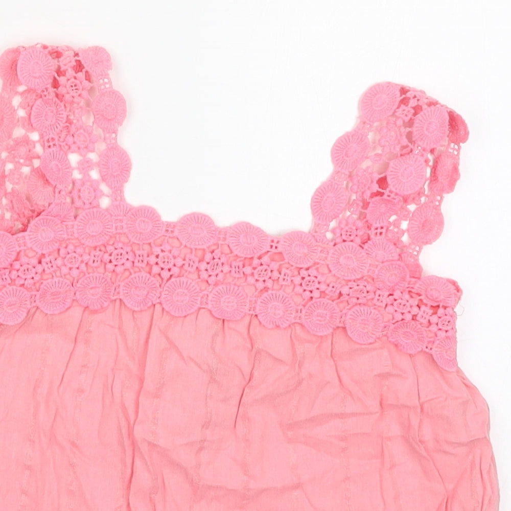 Close-up detail of River Island girls’ pink cotton basic tank, size 5, years square neck button