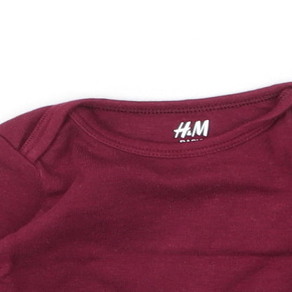 H&M Baby Purple  Cotton Basic T-Shirt Size 0-3 Months Round Neck
