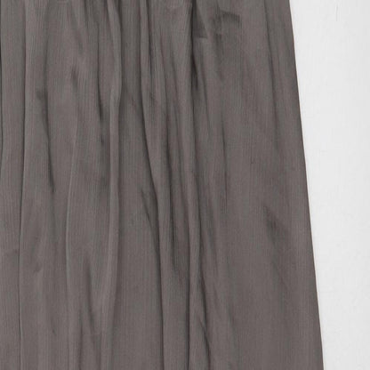 H&M Womens Brown  Polyester A-Line  Size 6  V-Neck Pullover