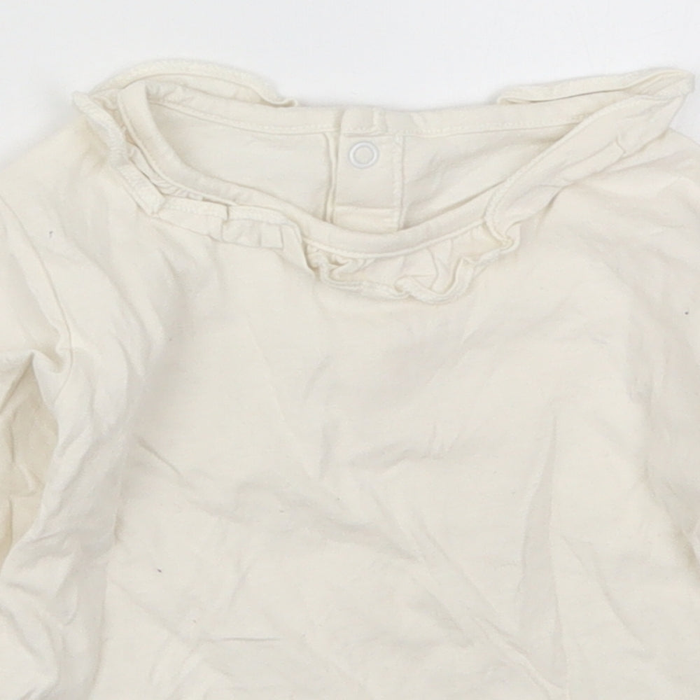 Marks and Spencer Girls White  Cotton Basic T-Shirt Size 18-24 Months Round Neck Pullover
