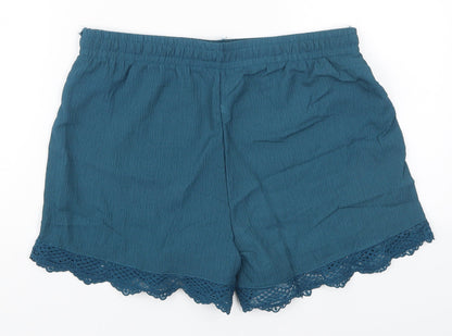 Womens UK Size 30 in Preworn Regular Fit Mom Shorts