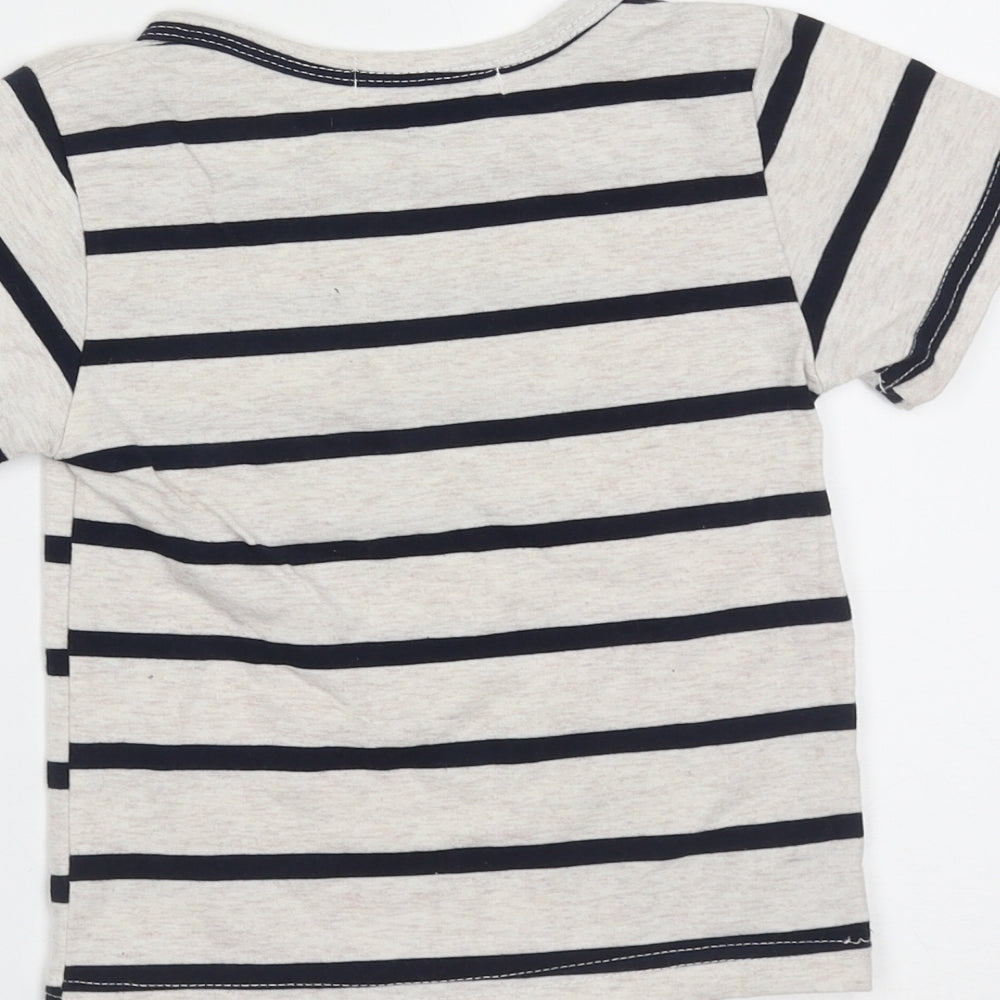 Preworn Boys Beige Striped Cotton Basic T-Shirt Size 5 Years Round Neck  - bear