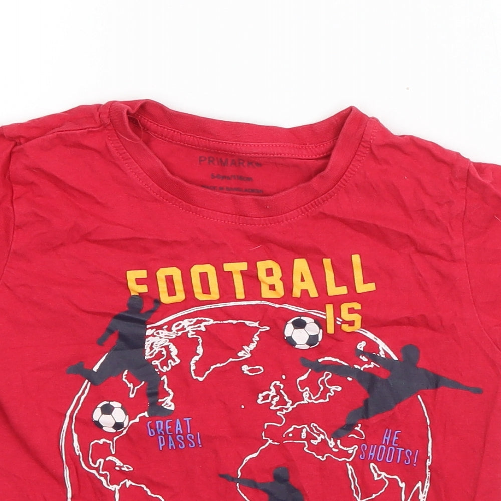 Primark Boys Red  Cotton Basic T-Shirt Size 5-6 Years Round Neck Pullover - Football