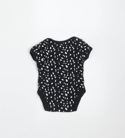 Primark Baby Black Geometric Cotton Babygrow One-Piece Size Newborn