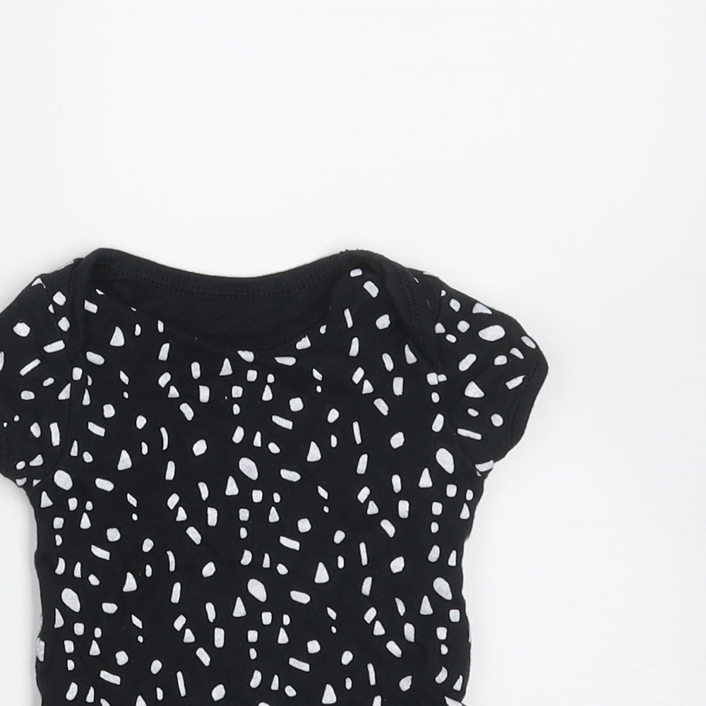 Primark Baby Black Geometric Cotton Babygrow One-Piece Size Newborn