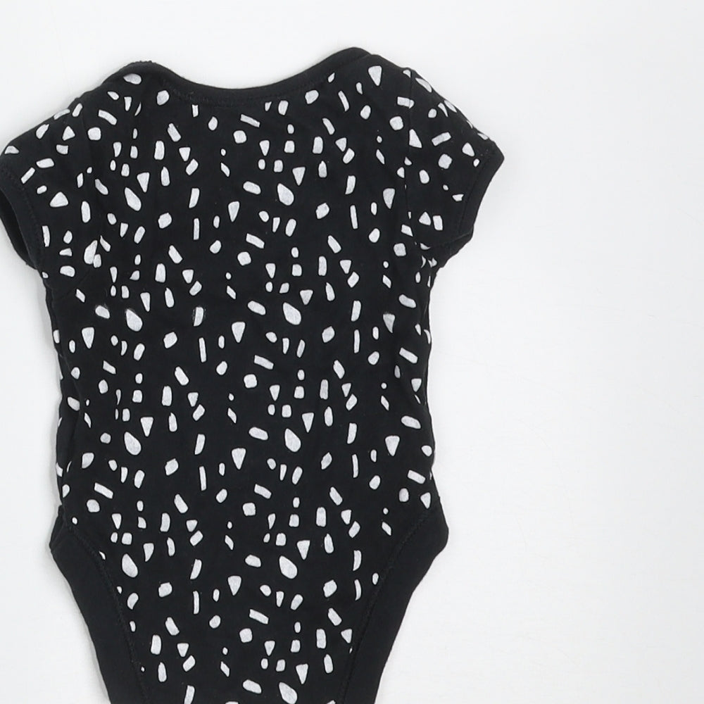 Primark Baby Black Geometric Cotton Babygrow One-Piece Size Newborn