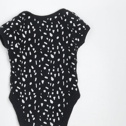 Primark Baby Black Geometric Cotton Babygrow One-Piece Size Newborn